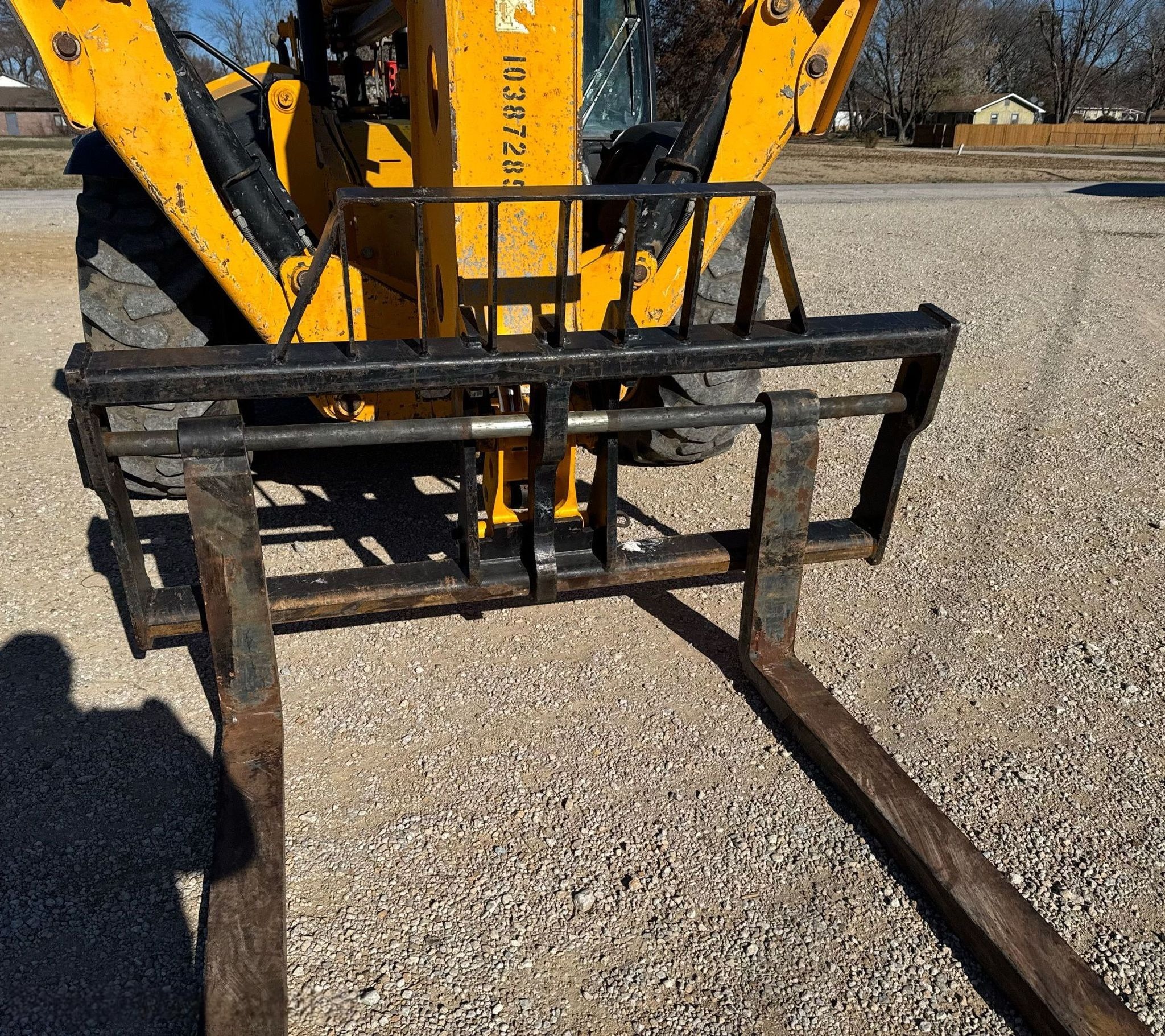 2016 JCB 510-56 Telehandler thumbnail 5