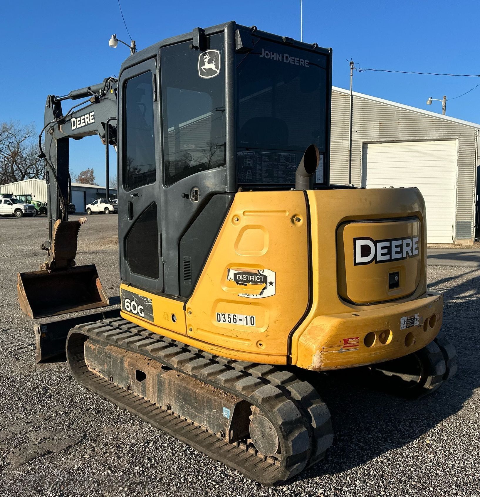 2016 John Deere 60G Mini Excavator thumbnail 3