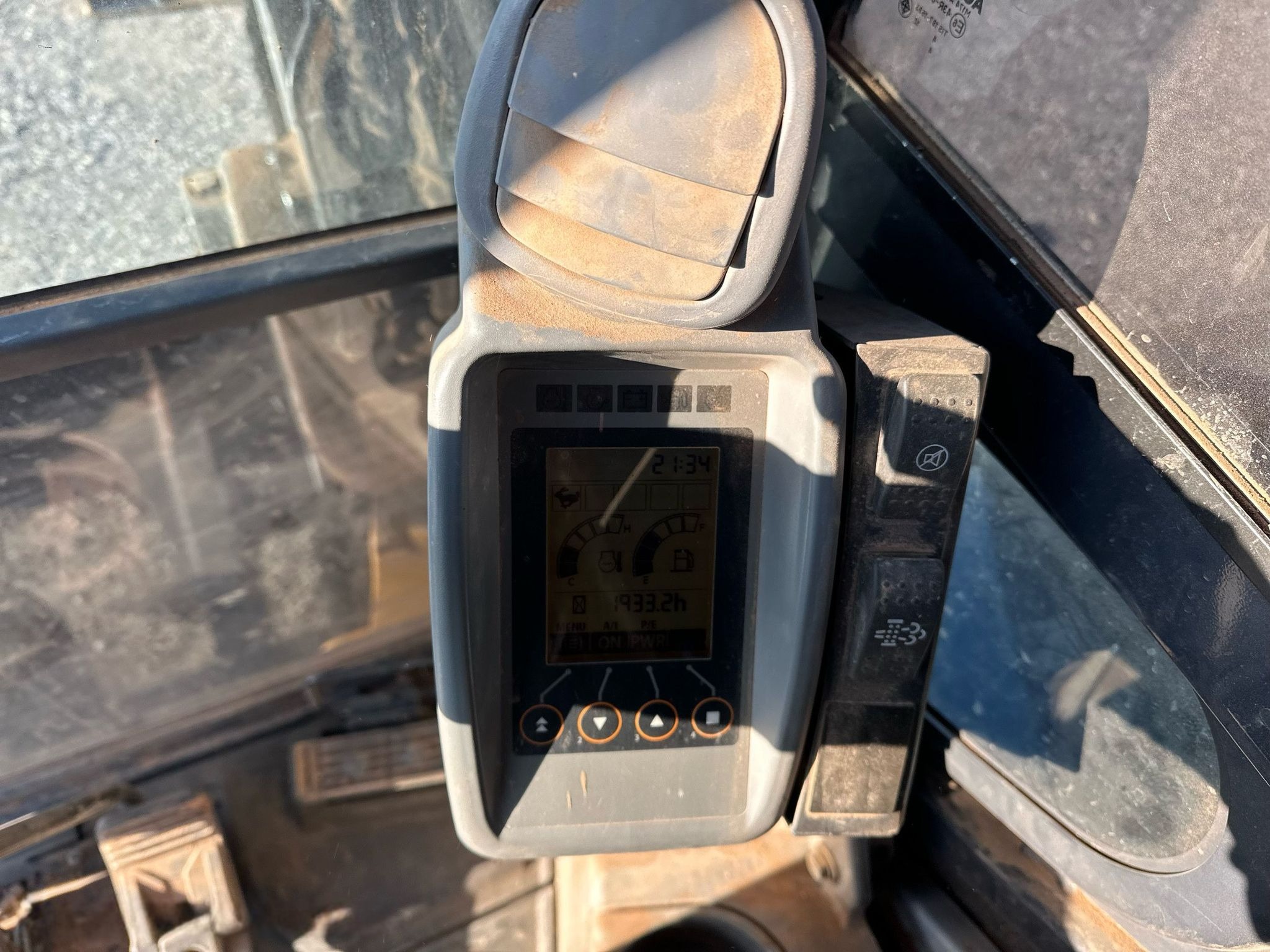 2016 John Deere 60G Mini Excavator thumbnail 7