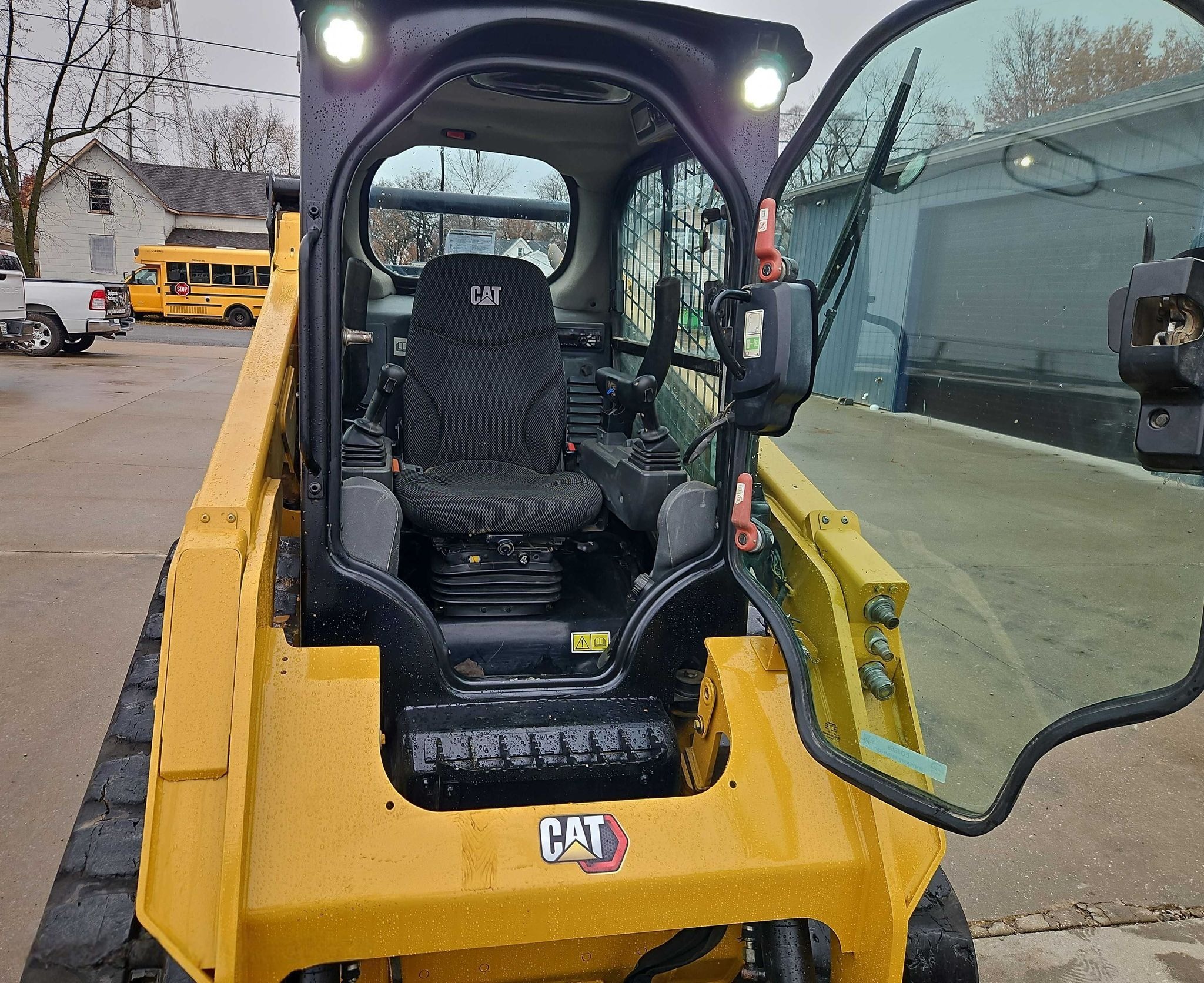 2020 Caterpillar 259D3 Tracked Skid Steer Loader thumbnail 6