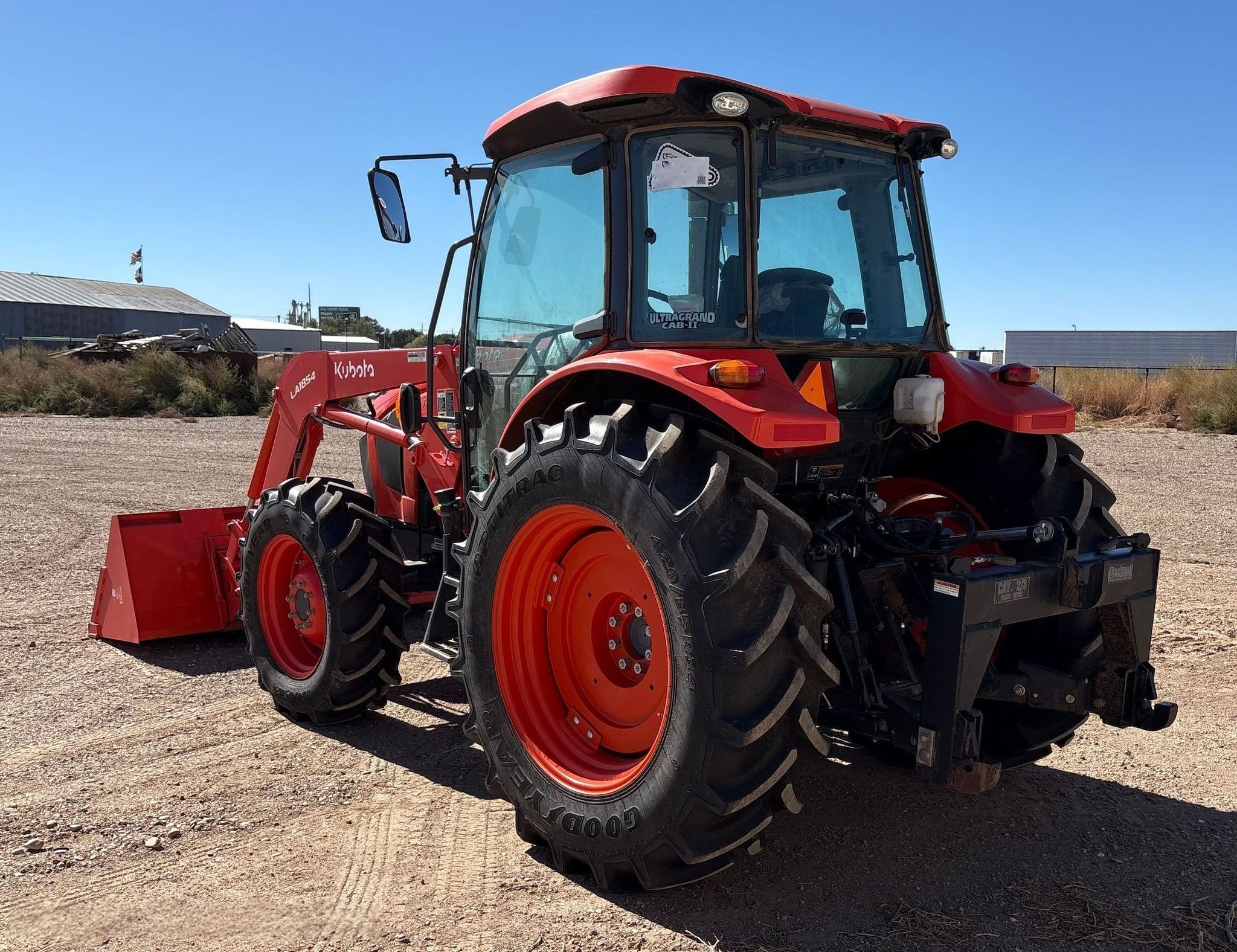 2022 Kubota M5-111D MFWD Tractor thumbnail 3